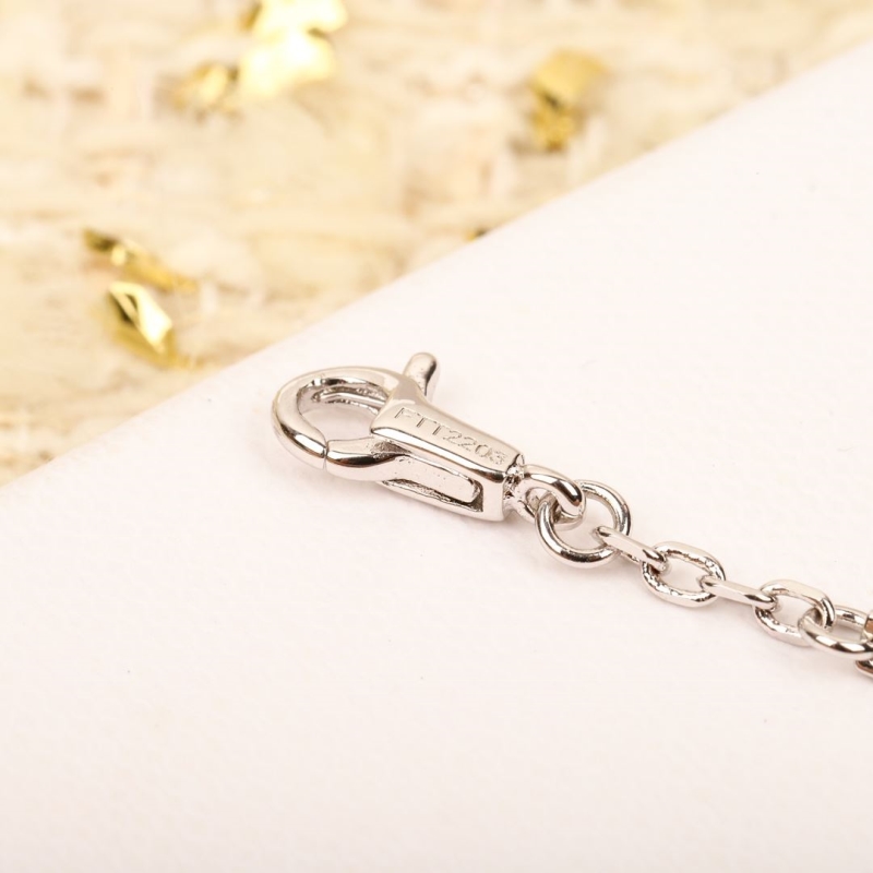Ce1i*e necklaces